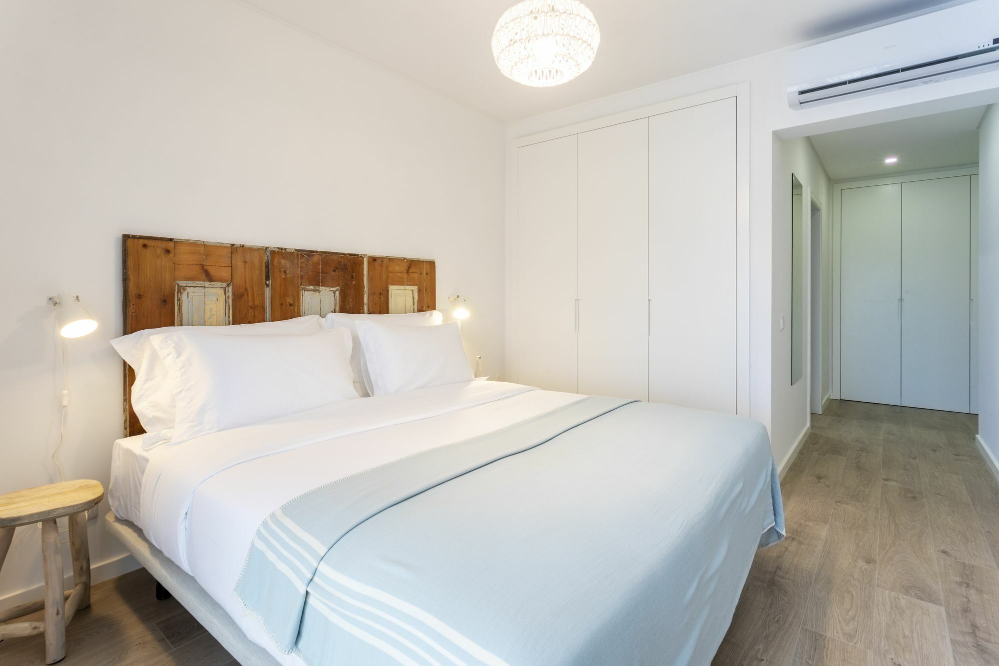 And The Sea Aparthotel 4*