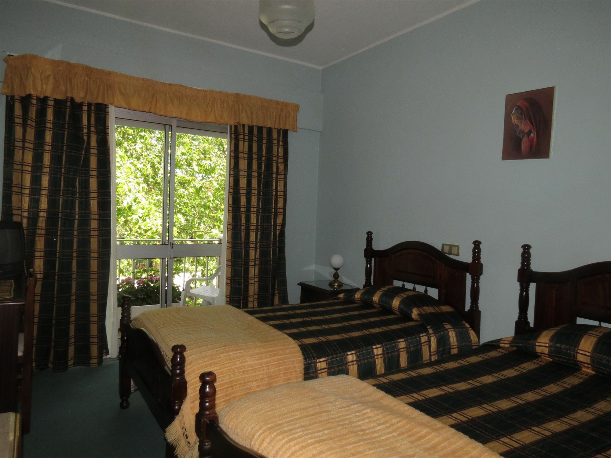 Pereira Hotel *