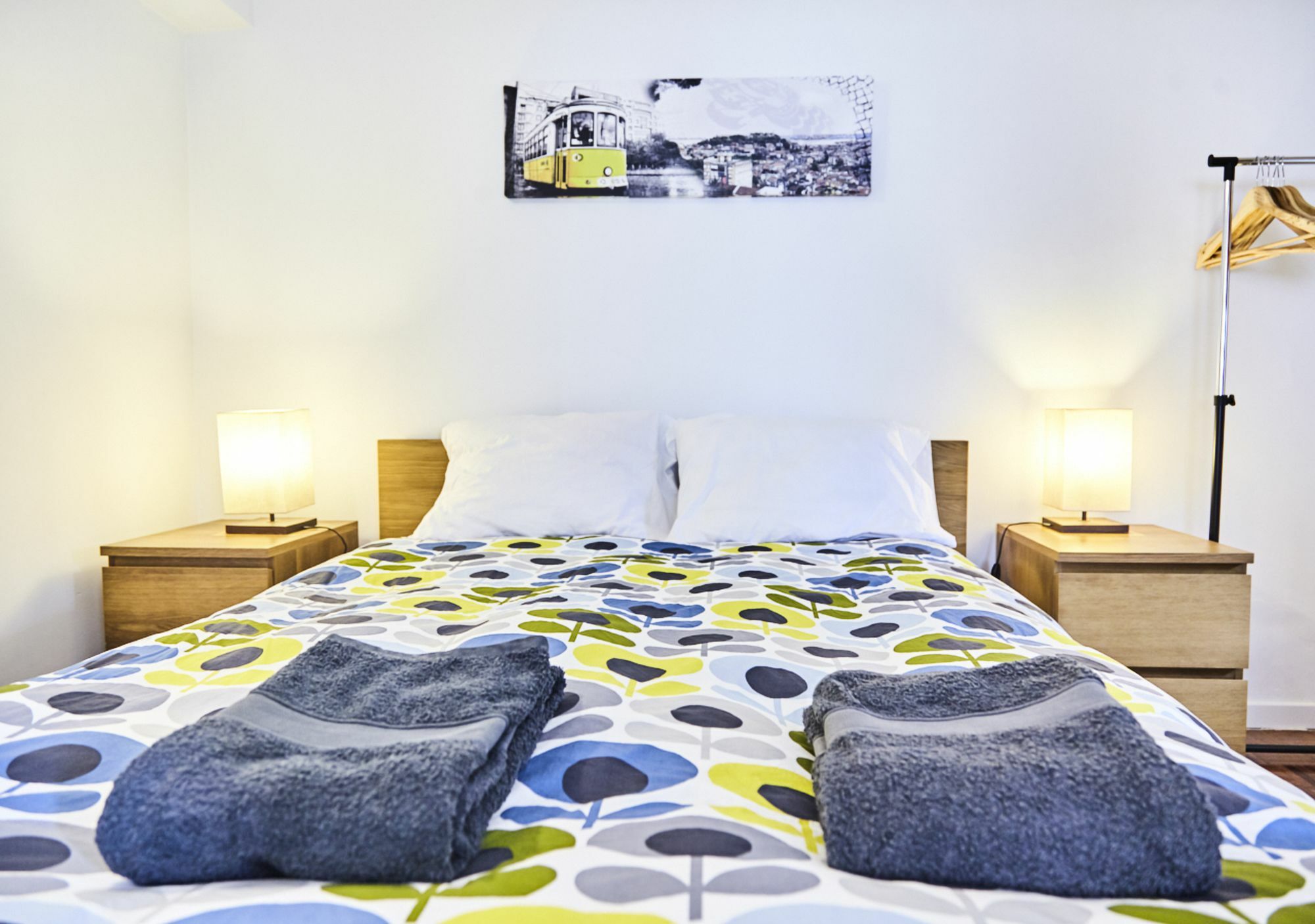 Two Bedroom Self Contained House Appartement Carcavelos (Lisbon)