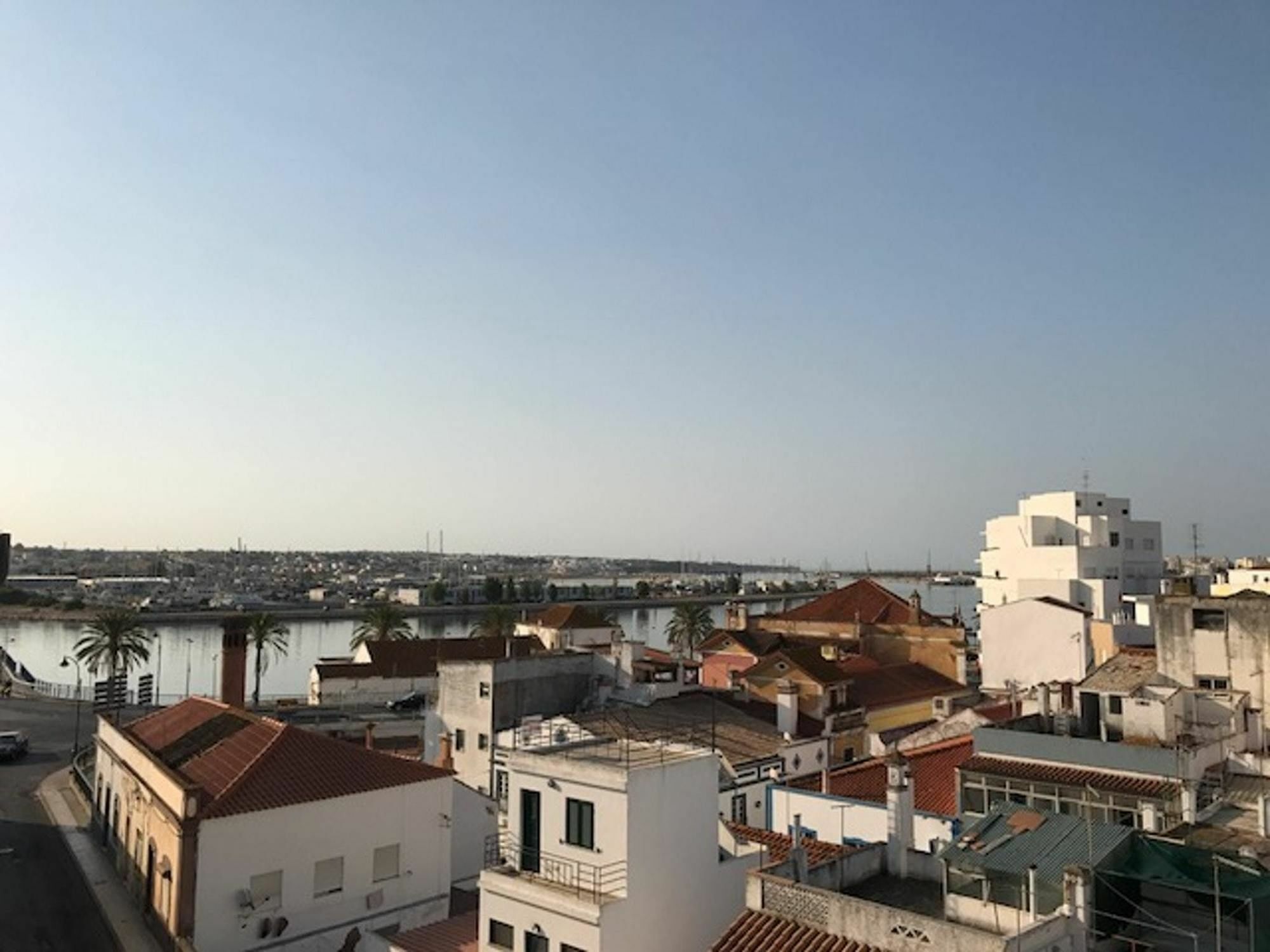 In Portimao, With Wonderful View, Furnished Balcony And Wi Apartment Portimao