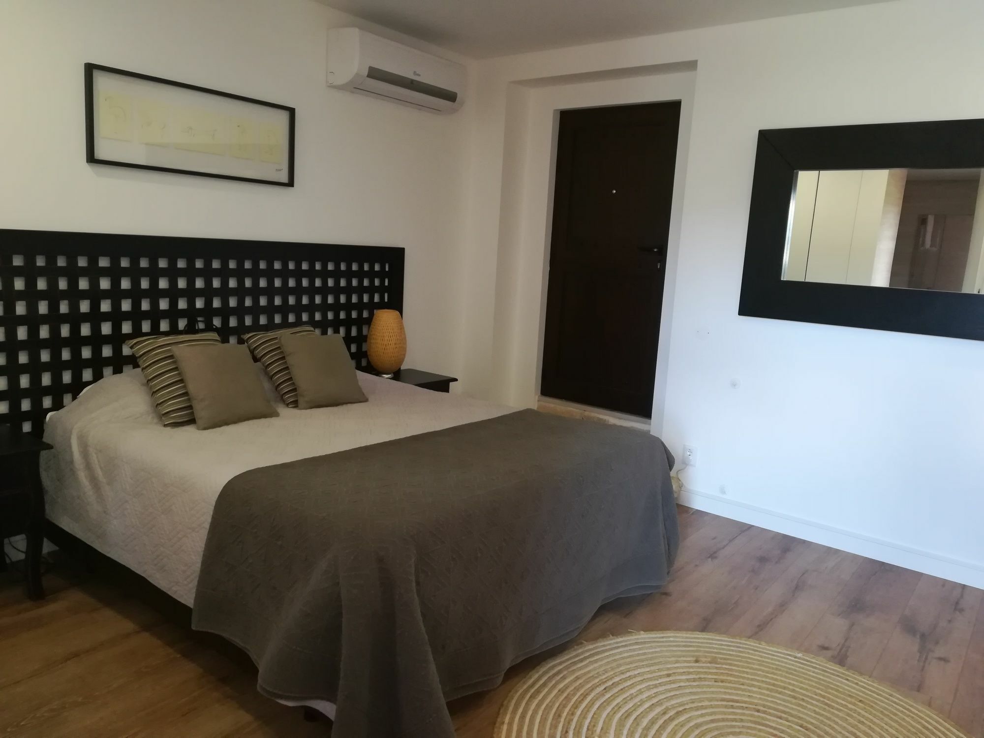Agartha Boutique - Stonehouse Tomar