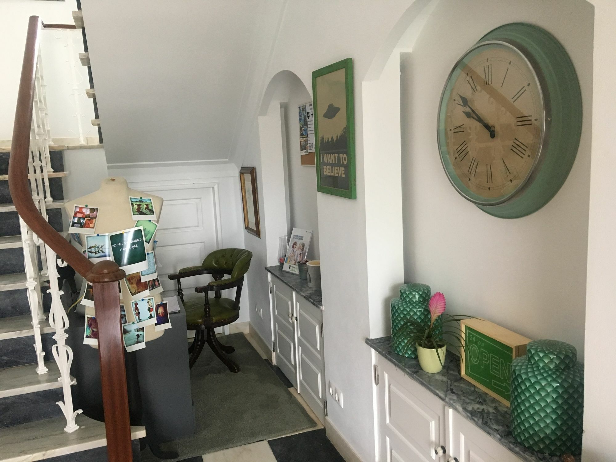 Bed and breakfast Azen Cool House 3*