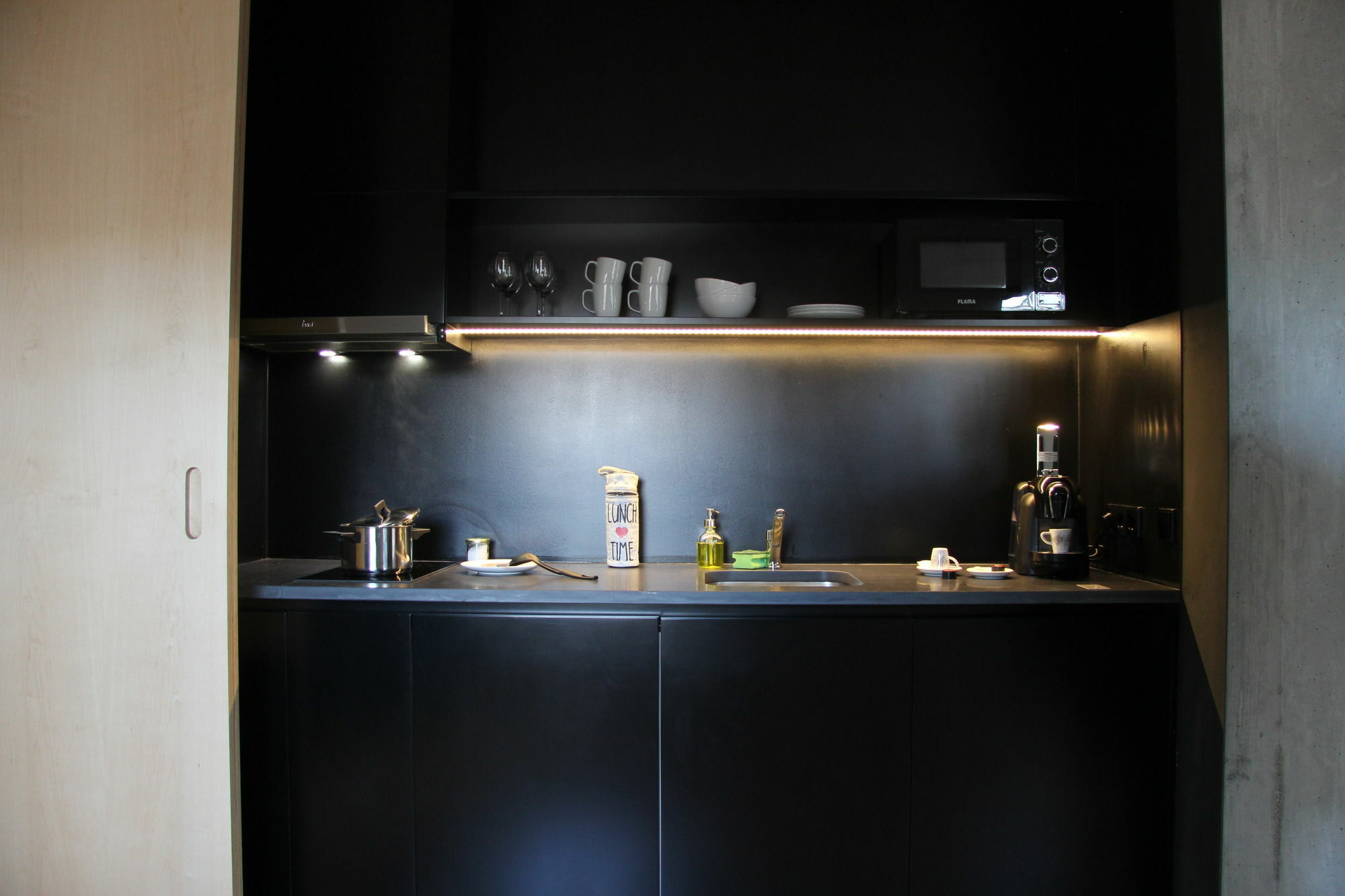 Oh! Porto Aparthotel 4*