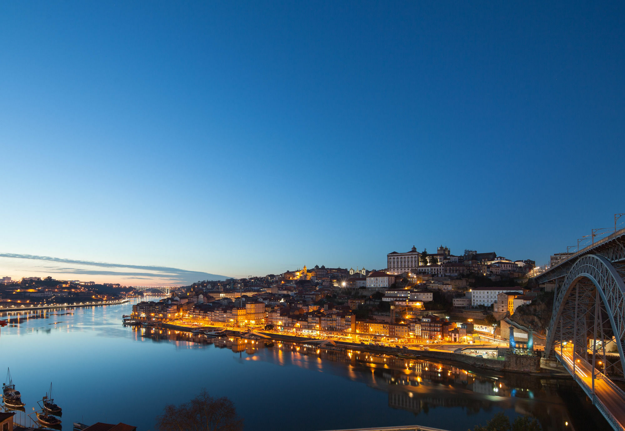 Oh! Porto Aparthotel 4*