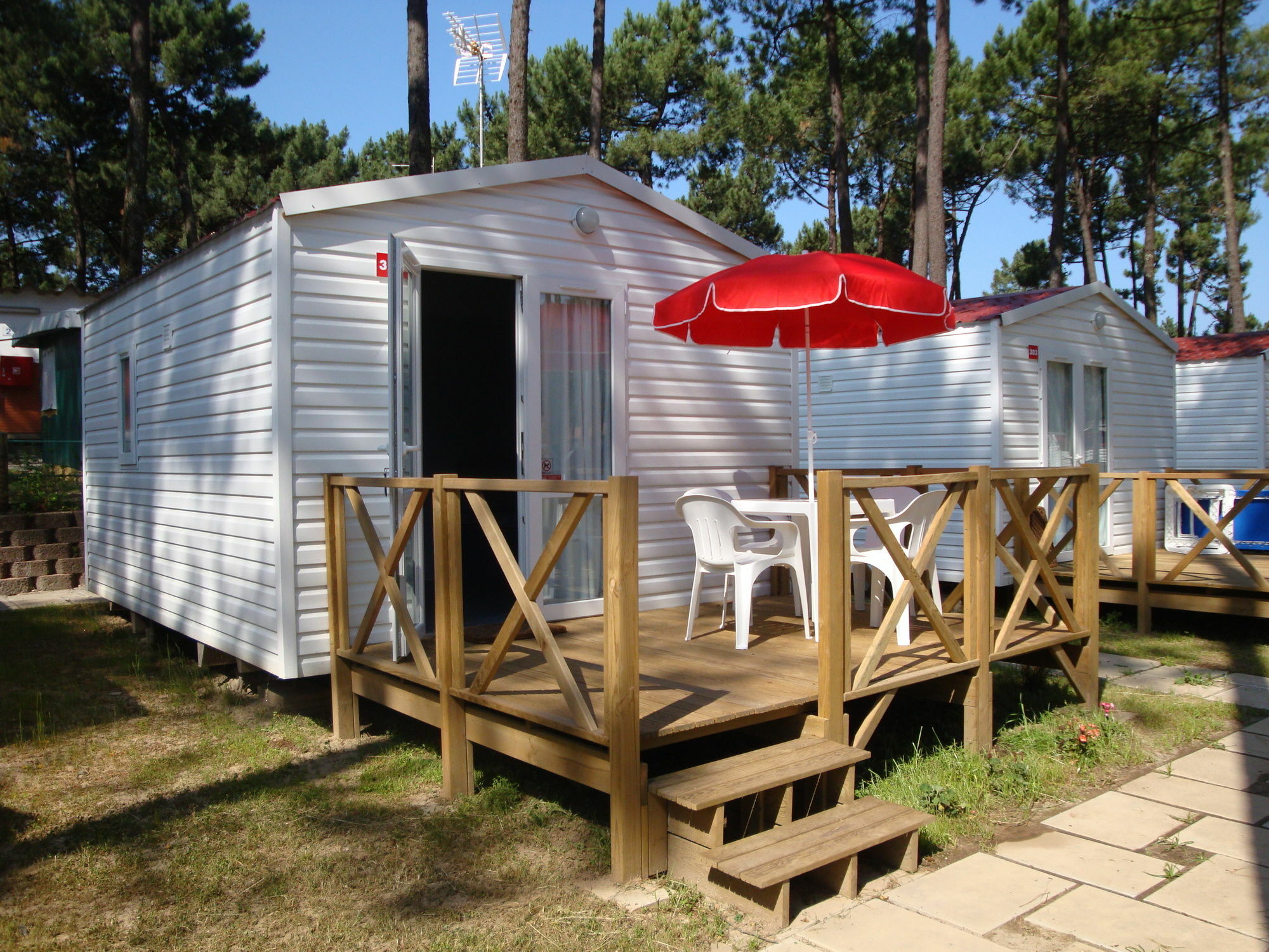 Parque De Campismo Orbitur Campsite
