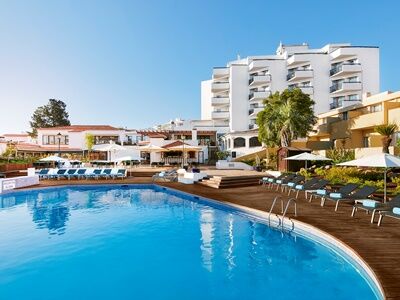Tivoli Hotel 4*