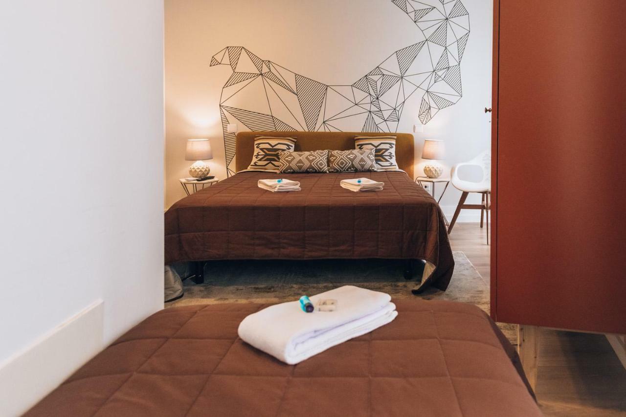 Hostel In &
