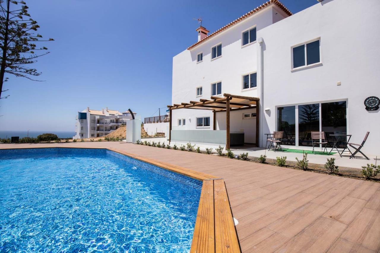 Atlantic Hostal *