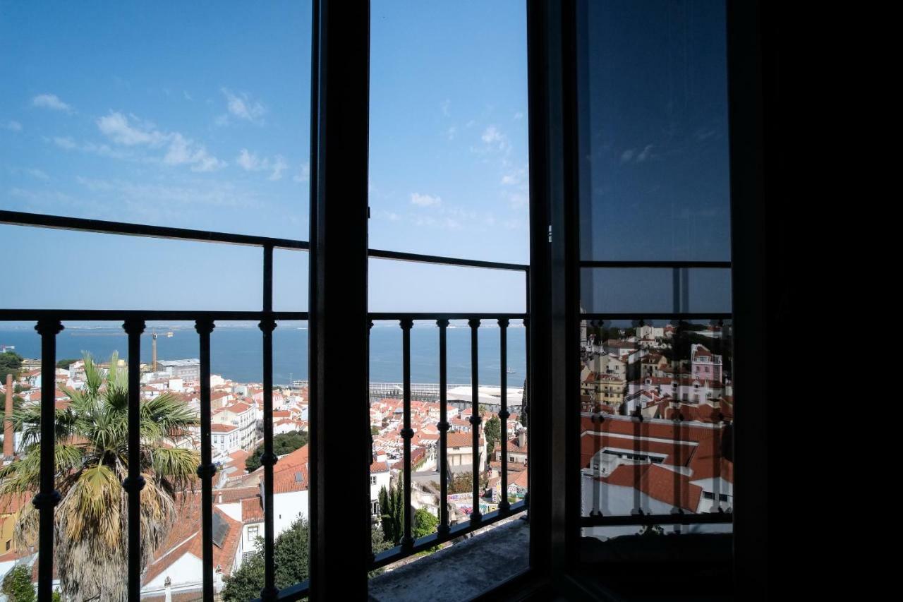 Castle Typical Apartment Lisbon