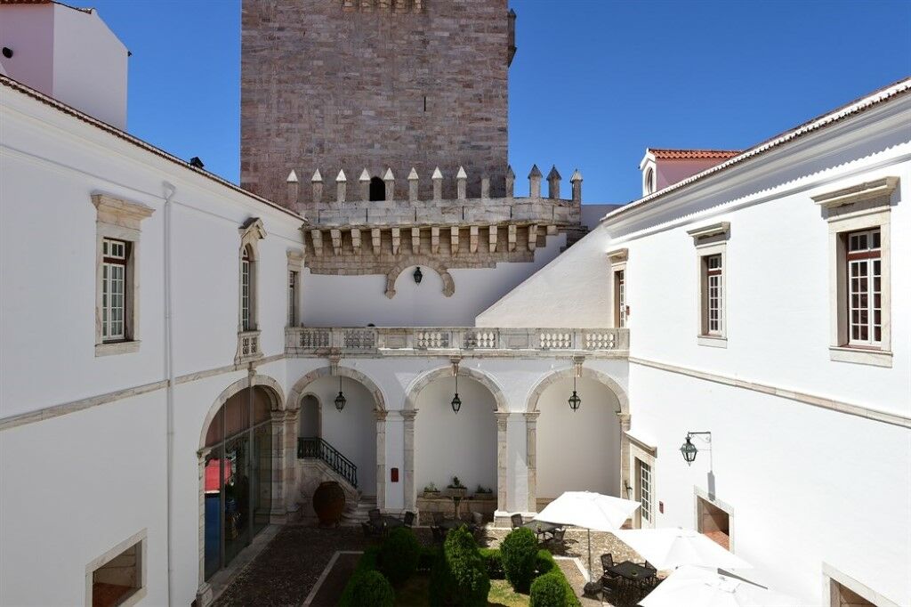 Castelo De 4*