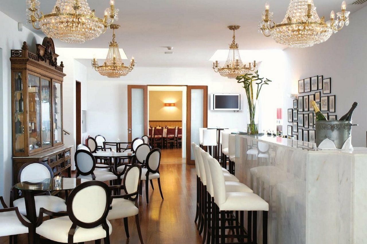 Golden Tulip Porto Gaia
