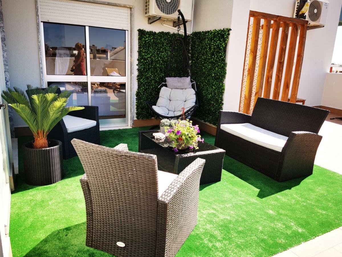 Penthouse T3 Com Terraco E Bbq Portimao