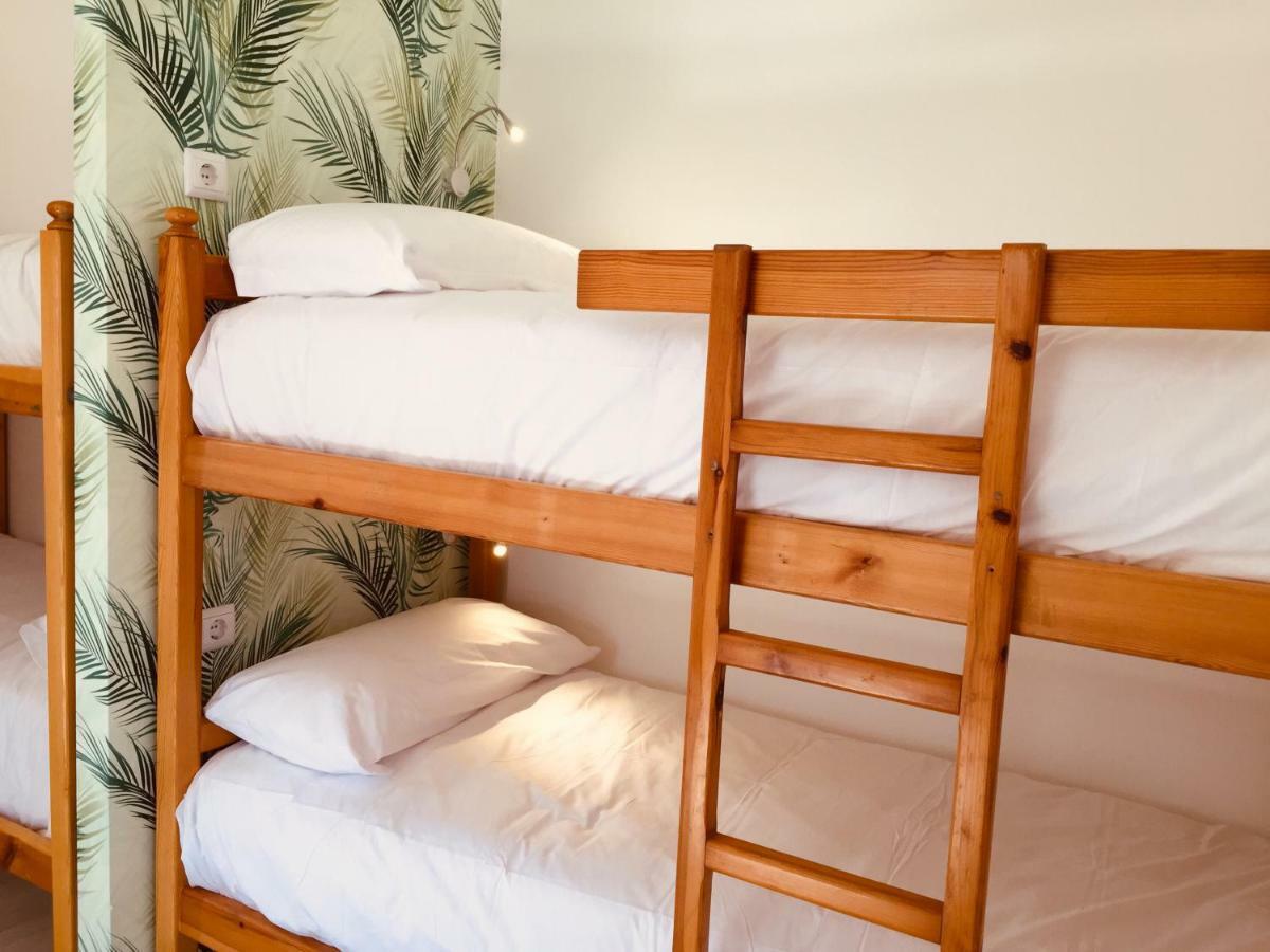 Oasis Backpackers Sintra Surf Hostel *