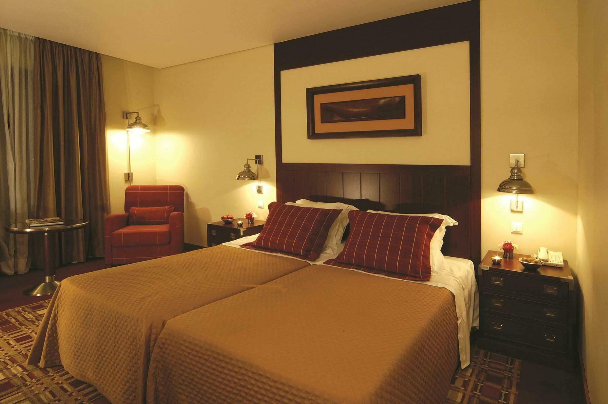 Do Canal Hotel Horta (Azores)
