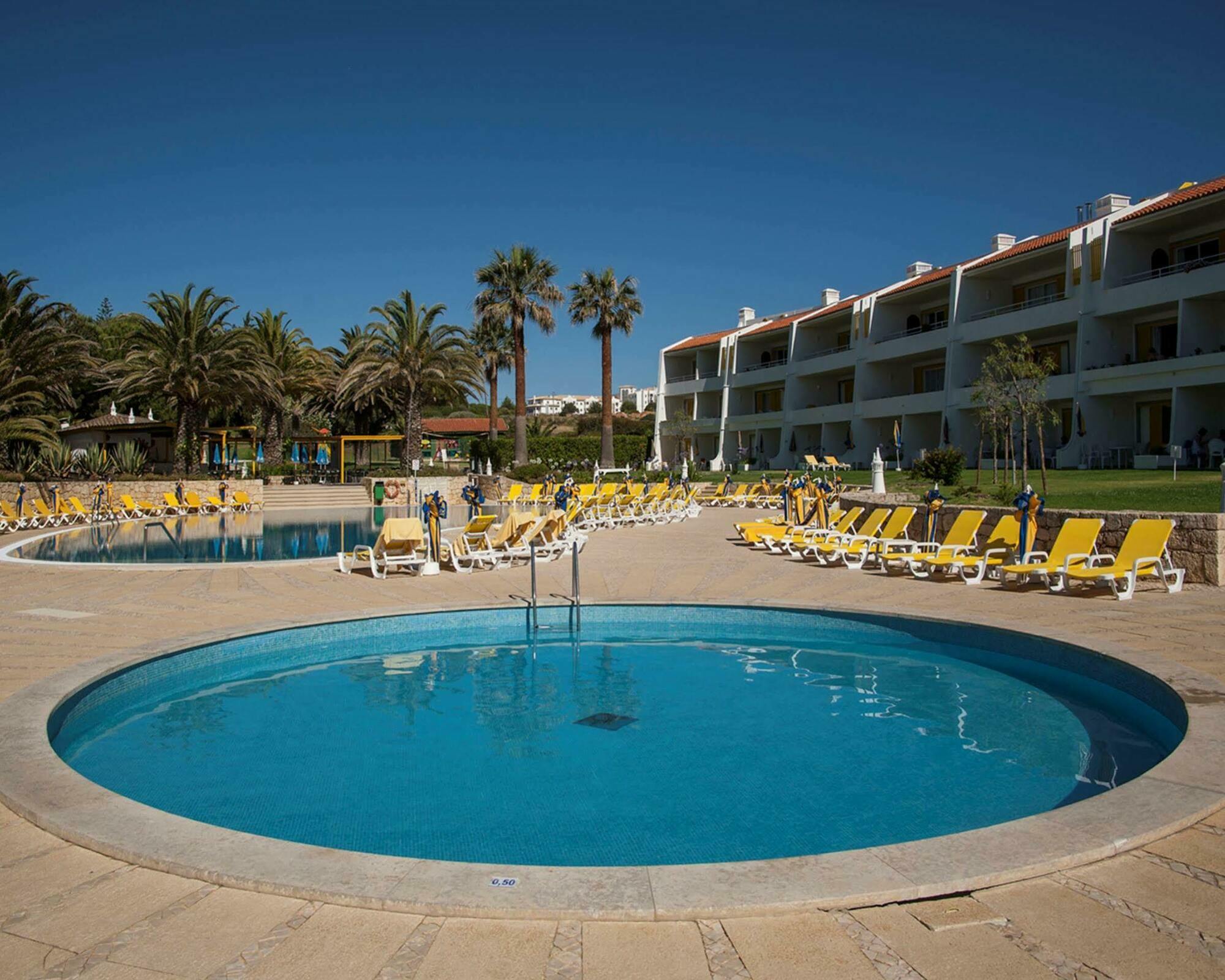 Jardim Do Vau Aparthotel 4*