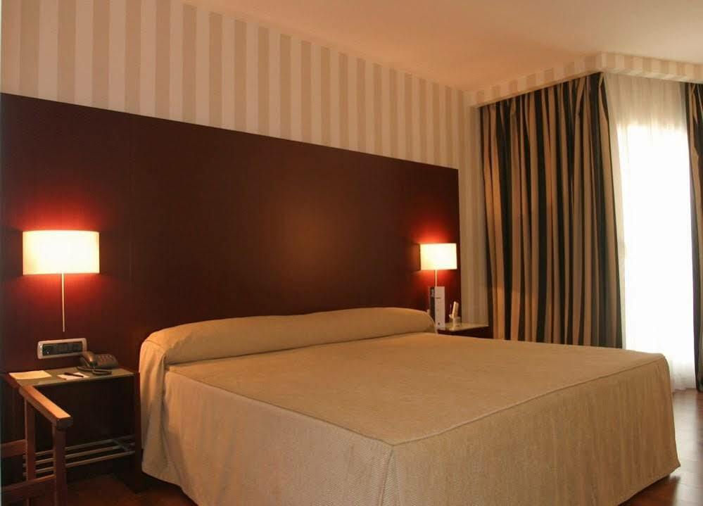 Zenit Hotel 4*