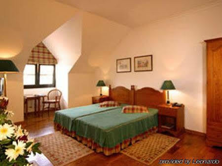 Quinta Do Furao Hotel 4*