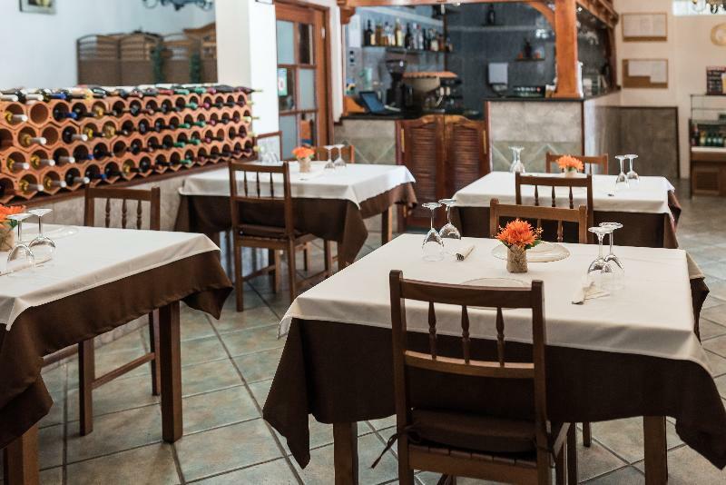 Cantinho Oliveiras Guest house