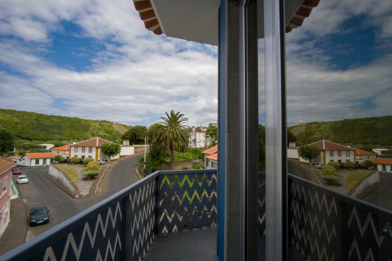 Zigzag Praia da Vitoria