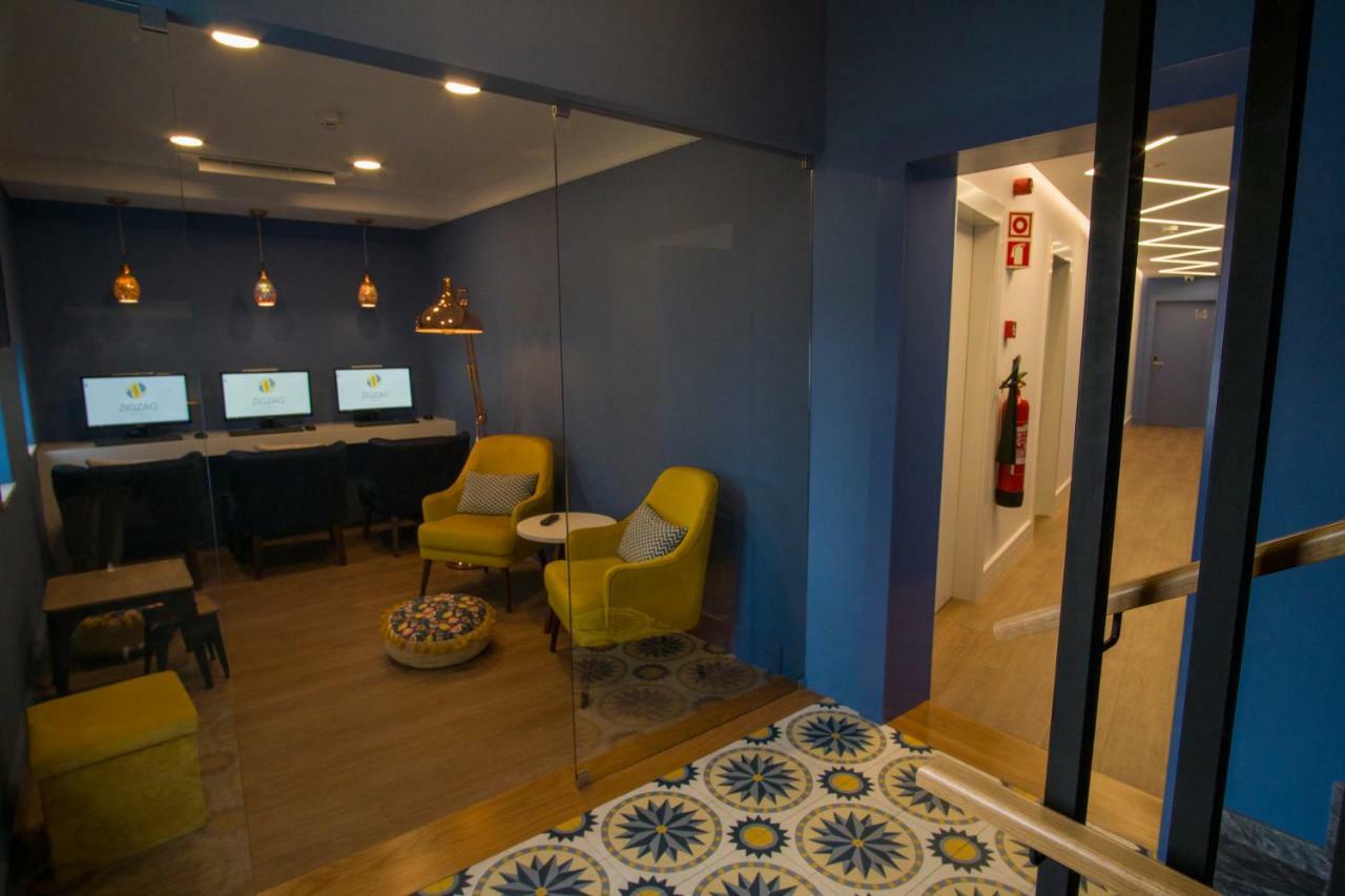 Zigzag Hostel Praia da Vitoria