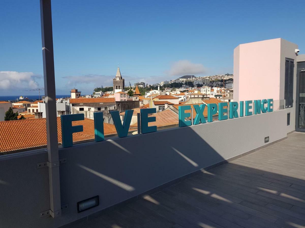 Five Design Rooftop By Storytellers *
