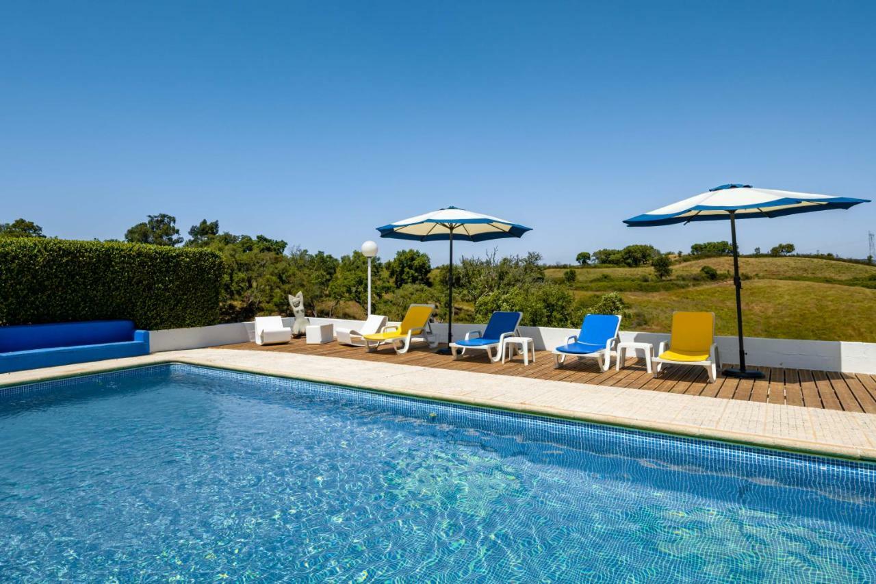Country house Monte Pedras Negras