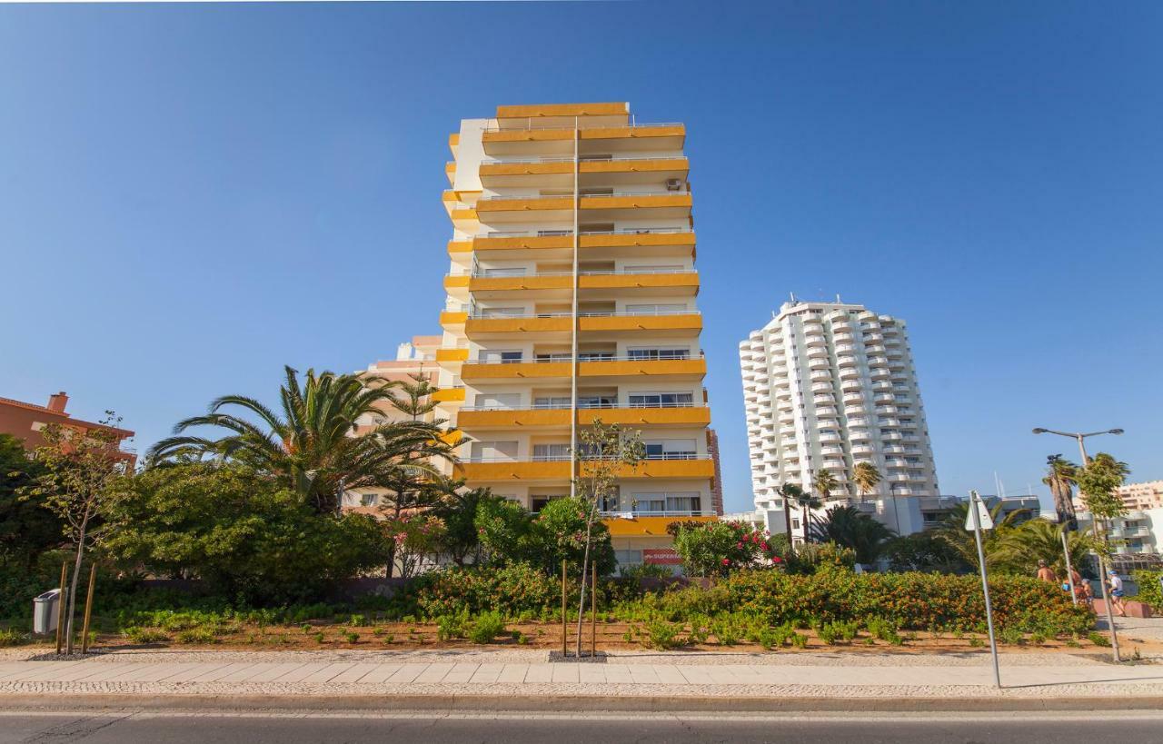 Apartment B43 - Spotless Seaview *