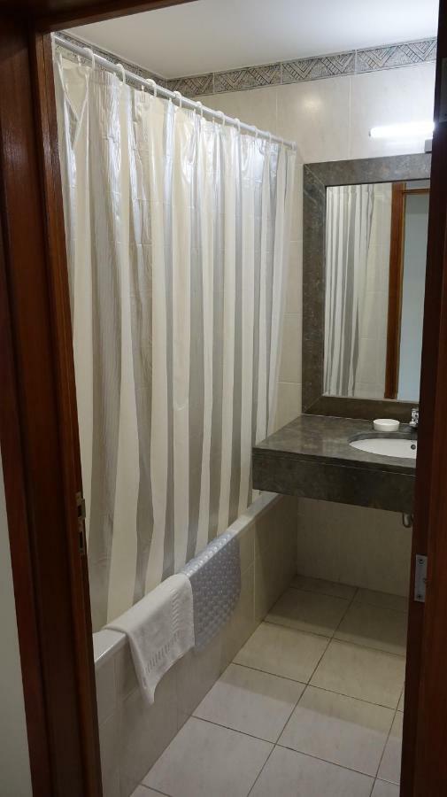 Forum Madeira Ajuda Apartamento *