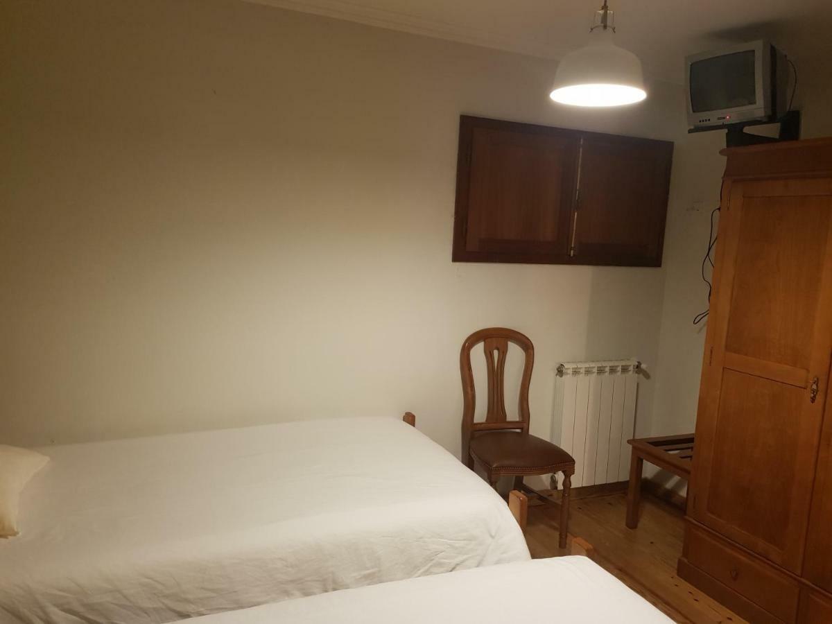 Abrigo Da Geira House Homestay Campo do Geres