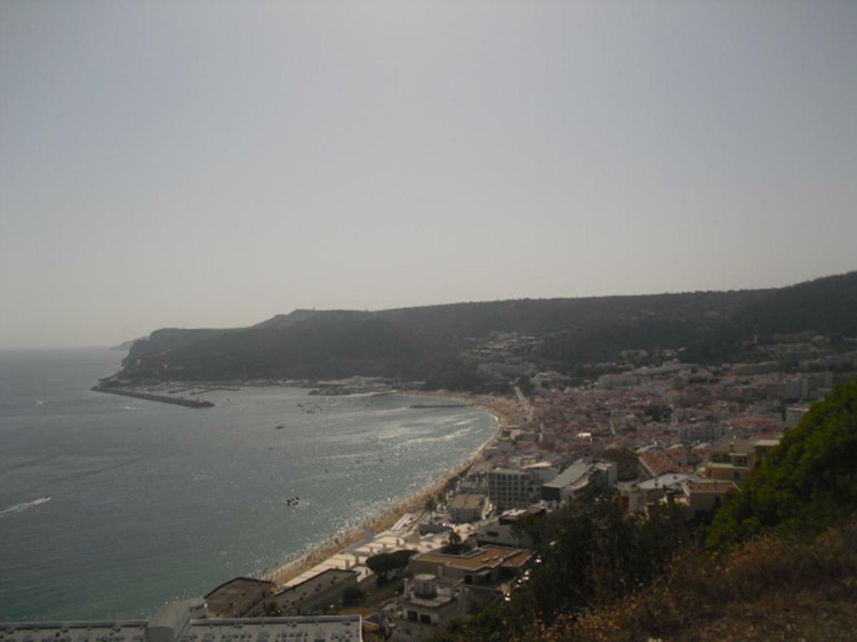 Bed & Breakfast Casa Teresinha Sesimbra