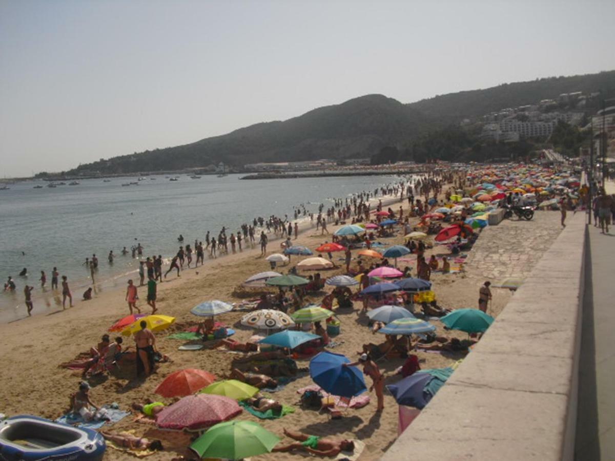 Bed & Breakfast Casa Teresinha Sesimbra