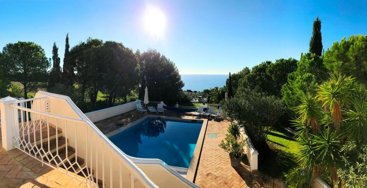 Cliff With Ocean View And Pool At Stunning Cliffs Villa Burgau