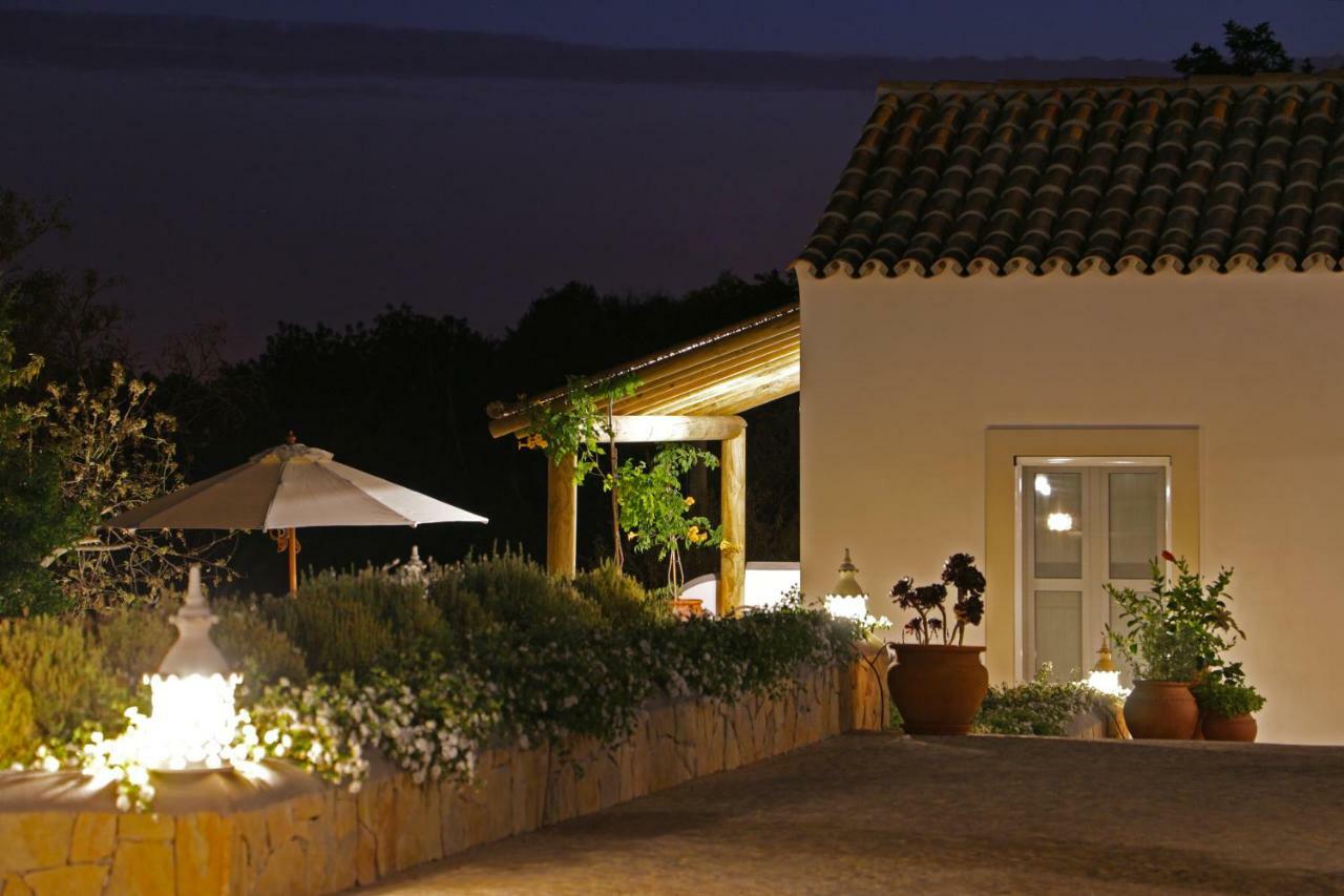 Retiro Da Janela Bed & Breakfast *