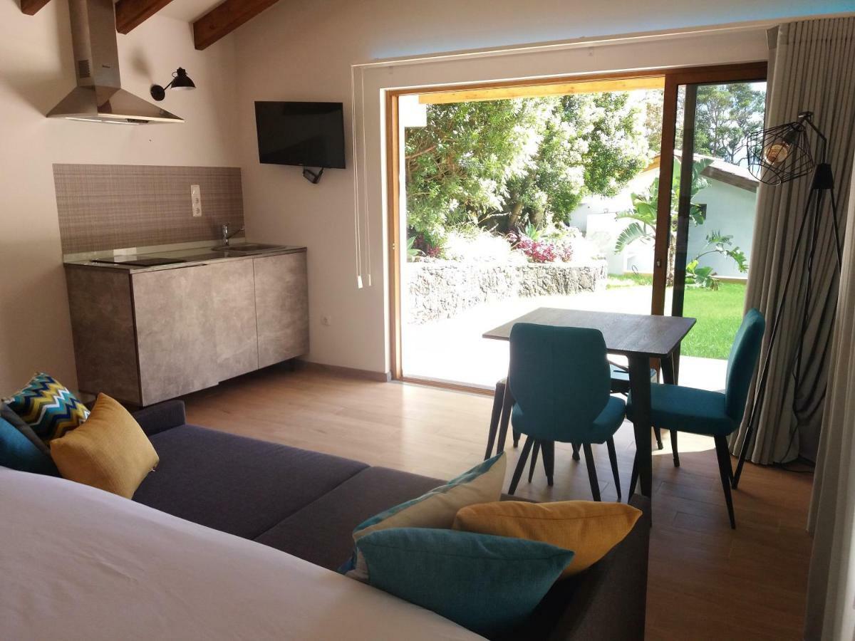 Casteletes Vakantieboerderij Urzelina