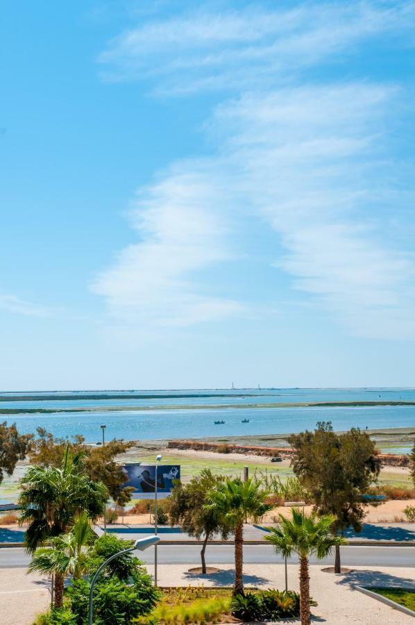 Pilot House - Village Marina Apartment