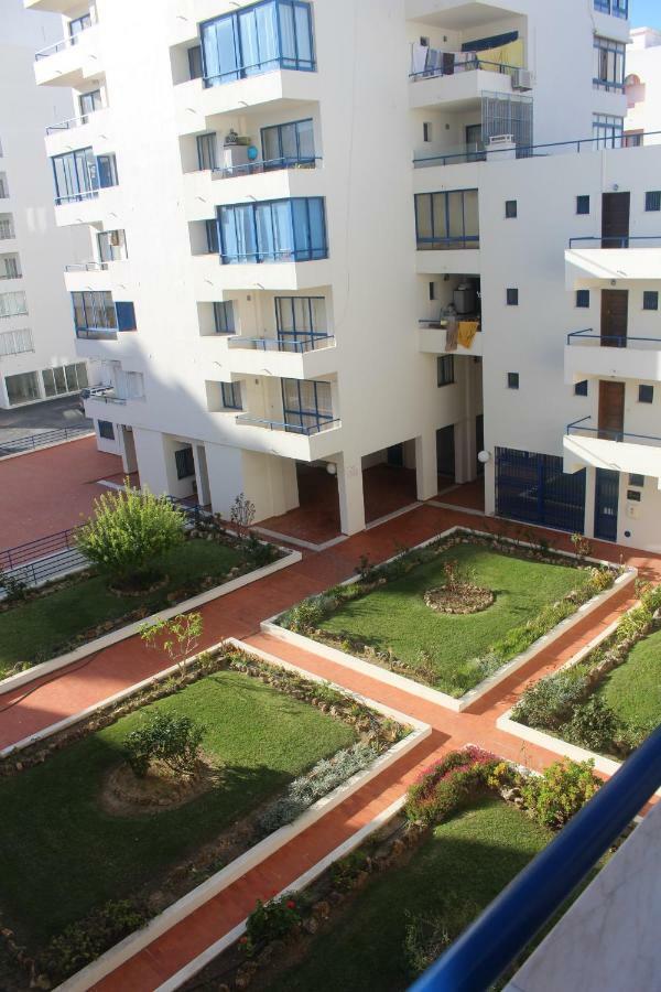 Mar Apartment *