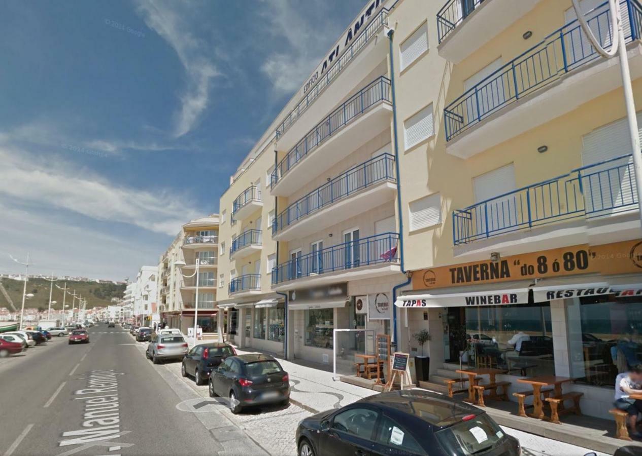 Apartamento Em Frente Ao Mar Nazaré