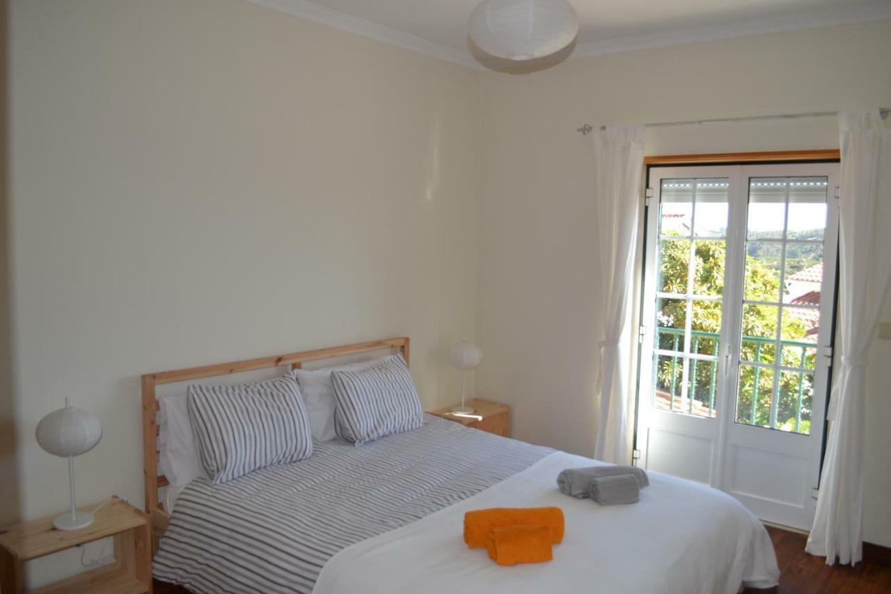 Yellow House Ericeira *