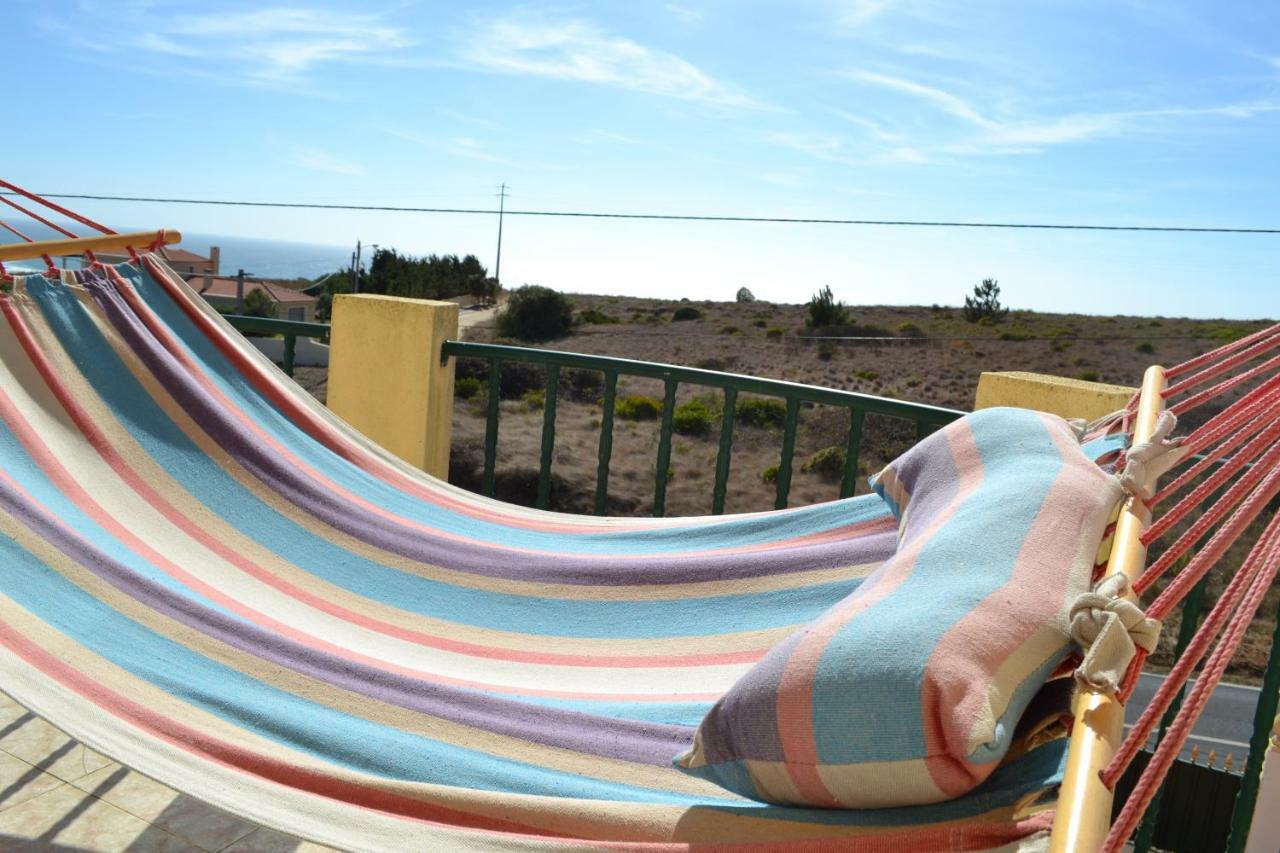 Yellow House Ericeira Holiday home