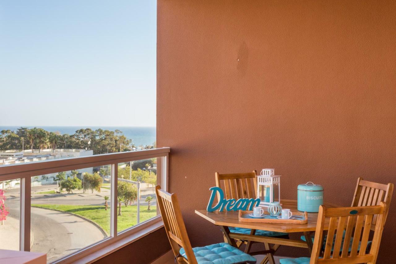 Beautiful Litoralmar Apartment