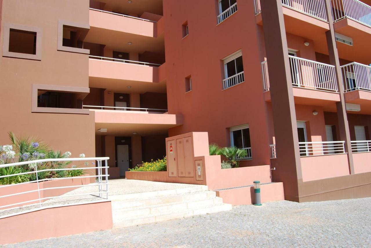 Beautiful Litoralmar Apartment