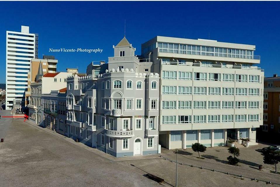 New Center 1 Min Walk Beach/river/casino!!! Figueira da Foz