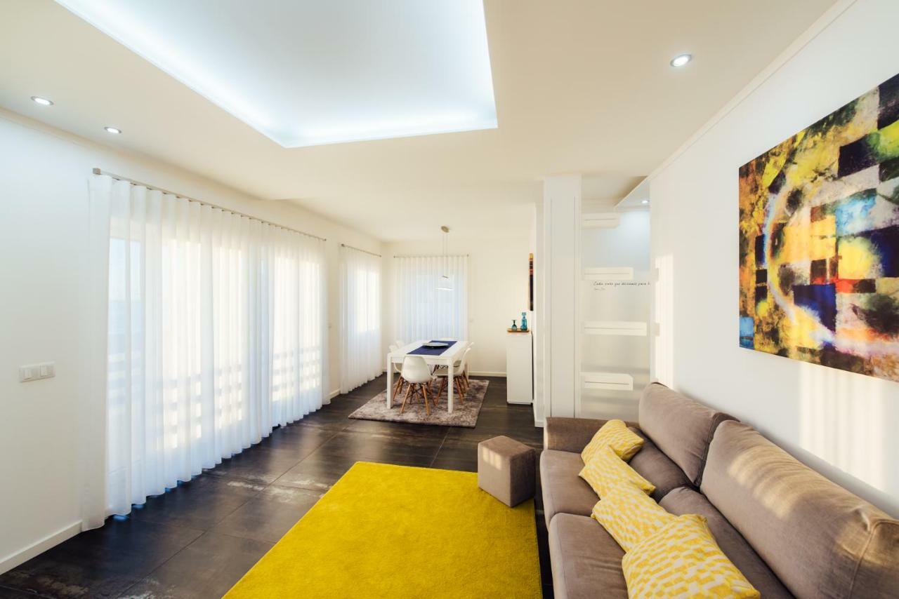 Apartment T4 Luis Nazare