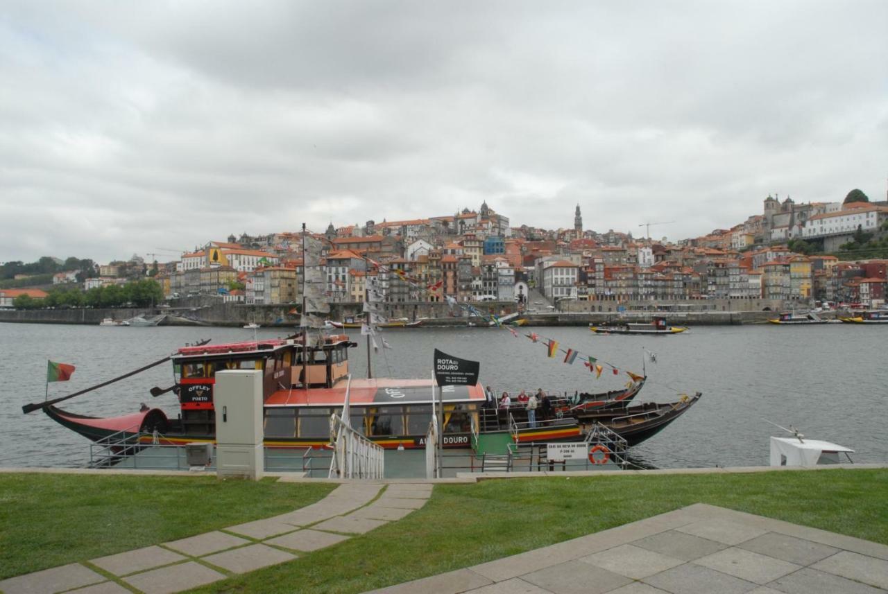 Porto Sea Front Lavra