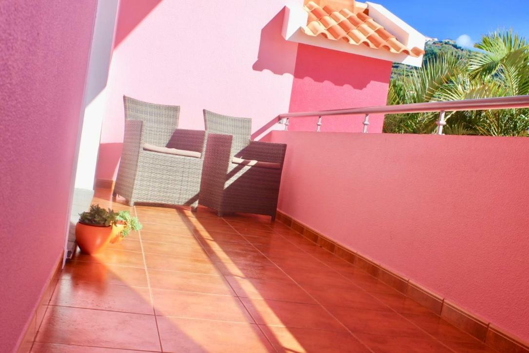 Pink House * Ponta do Sol (Madeira)