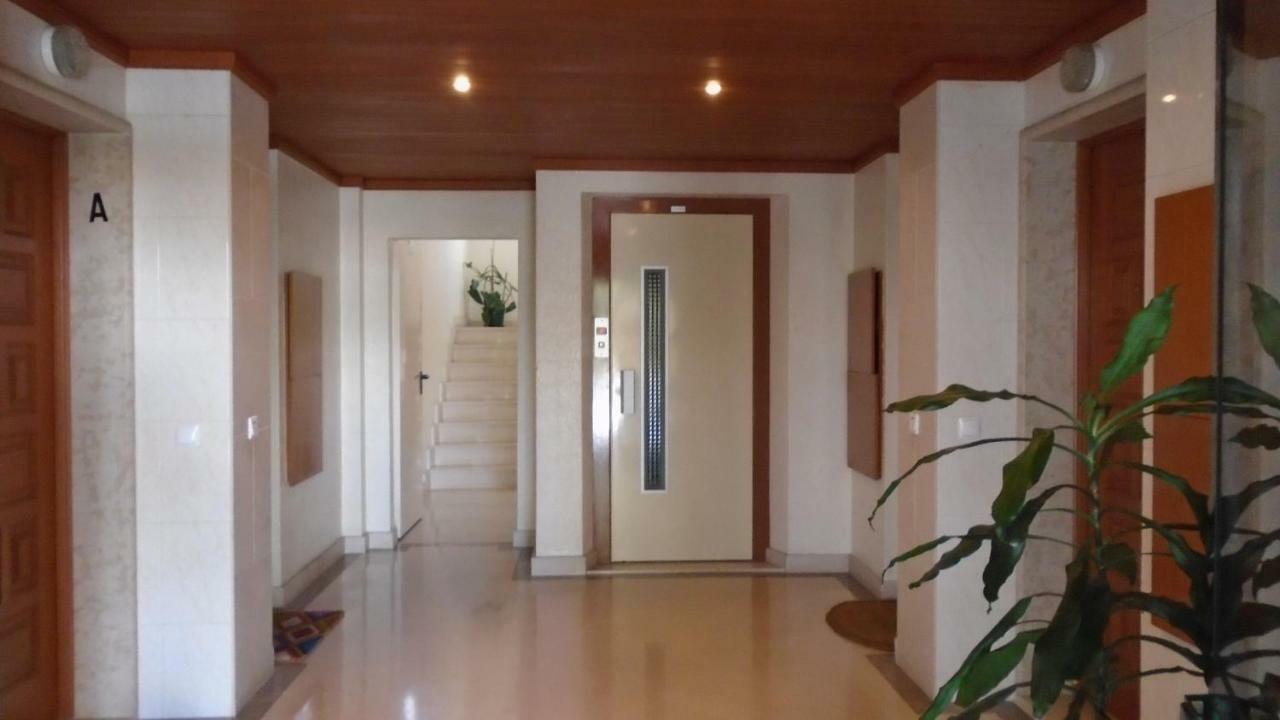 Urb. Nova, Lote 5 * Armacao de Pera