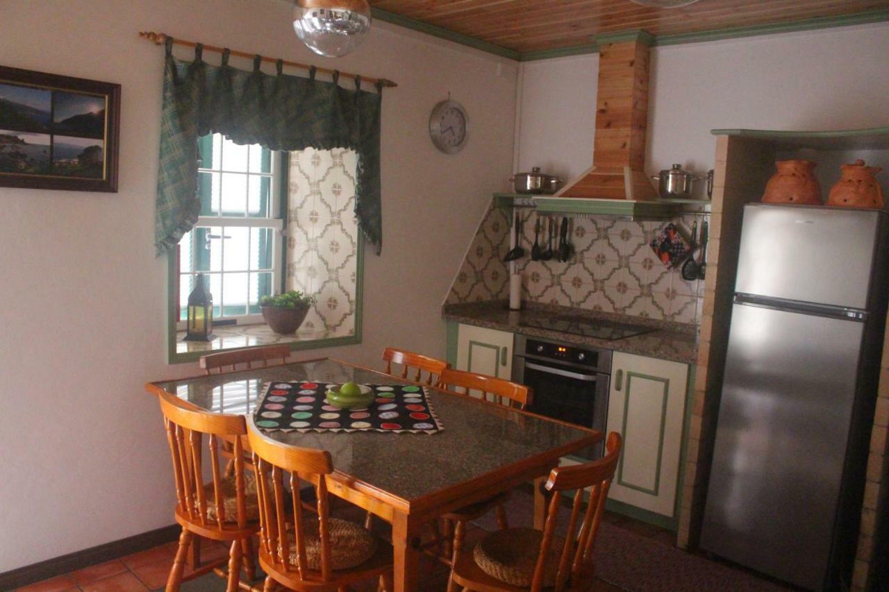 Casa Dos Felicias * São Roque do Pico