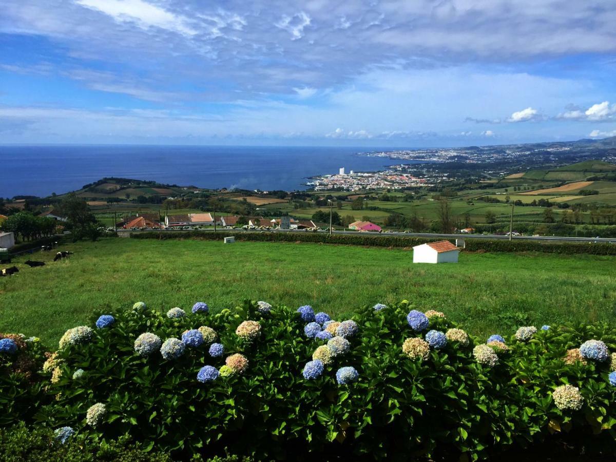Flor Do Monte Lagoa (Azores)
