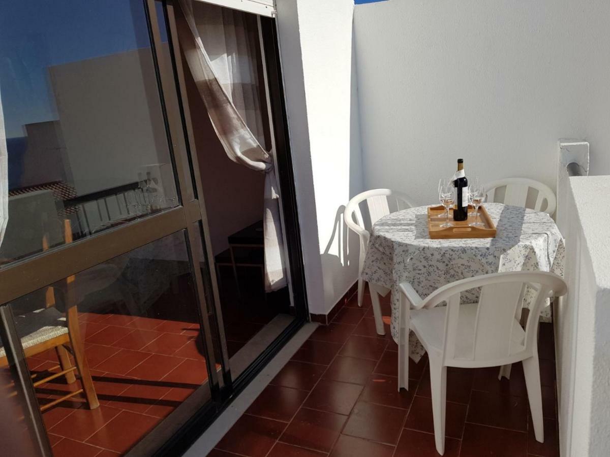 Correia Apartment