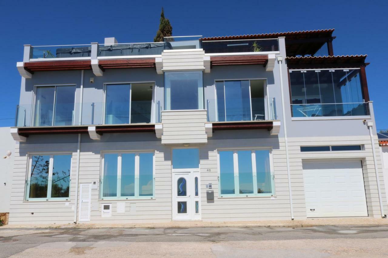 Sea House *